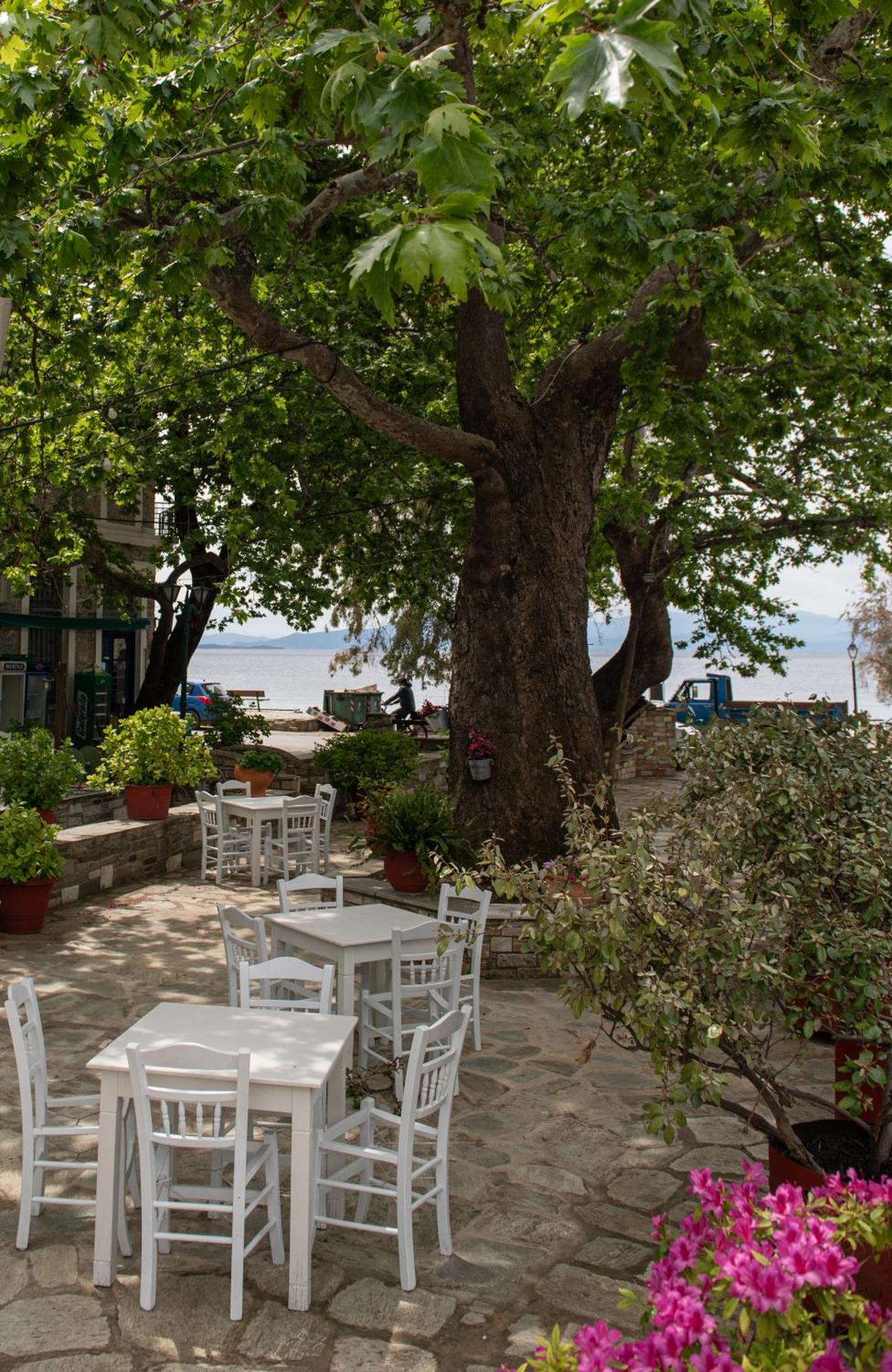 Karavia Lux 4* Áfissos