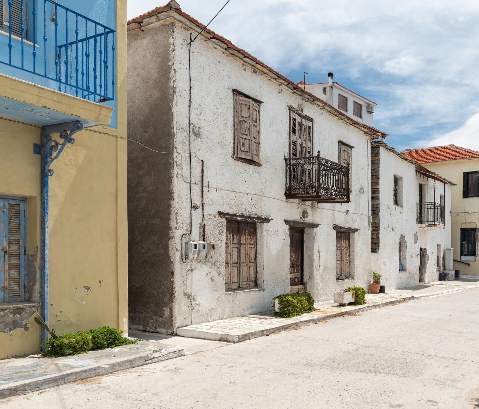 Karavia Lux Áfissos