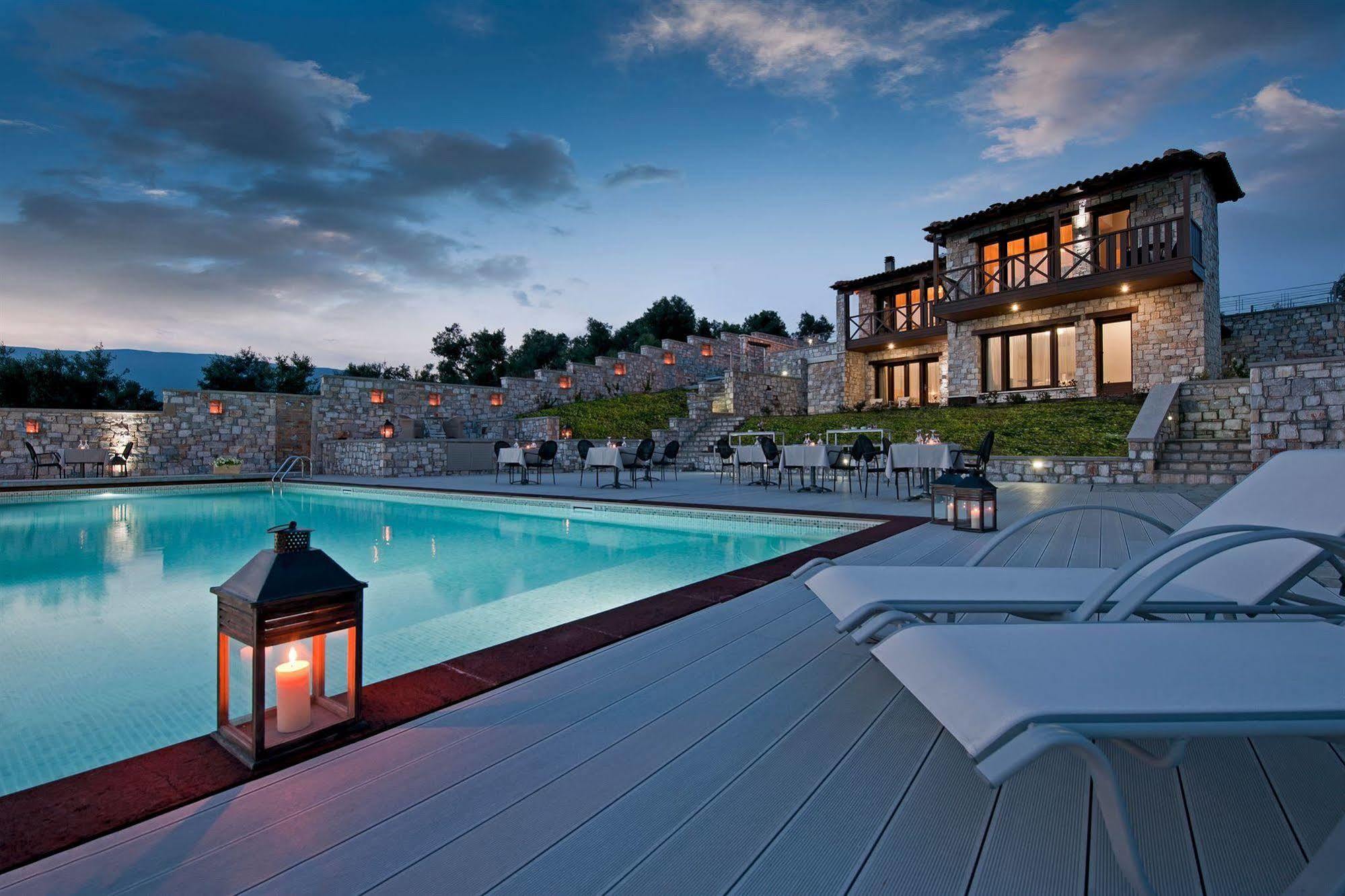 Karavia Lux 4* Áfissos