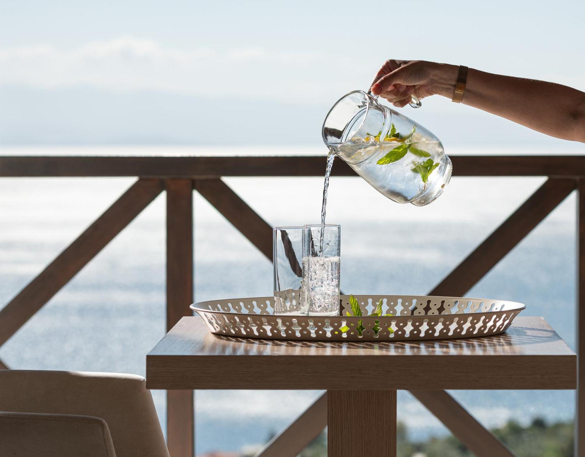Karavia Lux Aparthotel